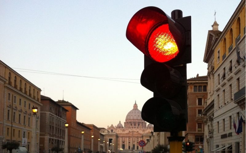Missbrauchskonferenz im Vatikan - Rote Ampel für Vertuschung